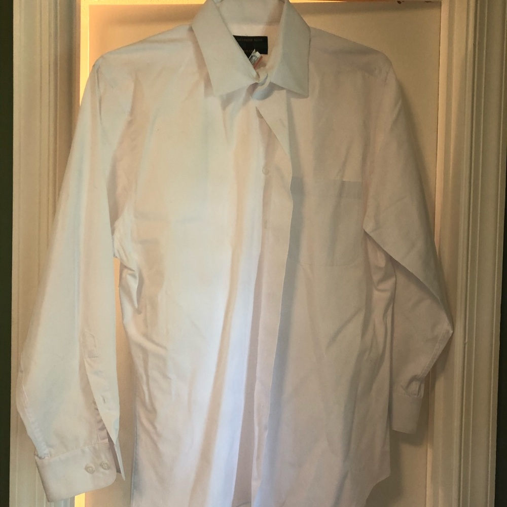 Alexander Julian Men’s White Button Down